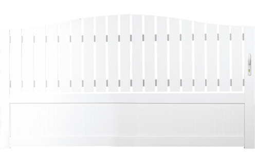 Portail PVC à barreaudage et plein