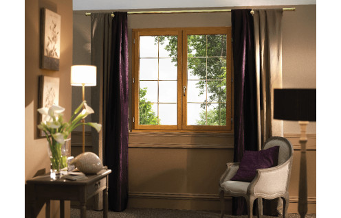 Fenêtre sur-mesure en bois Premium