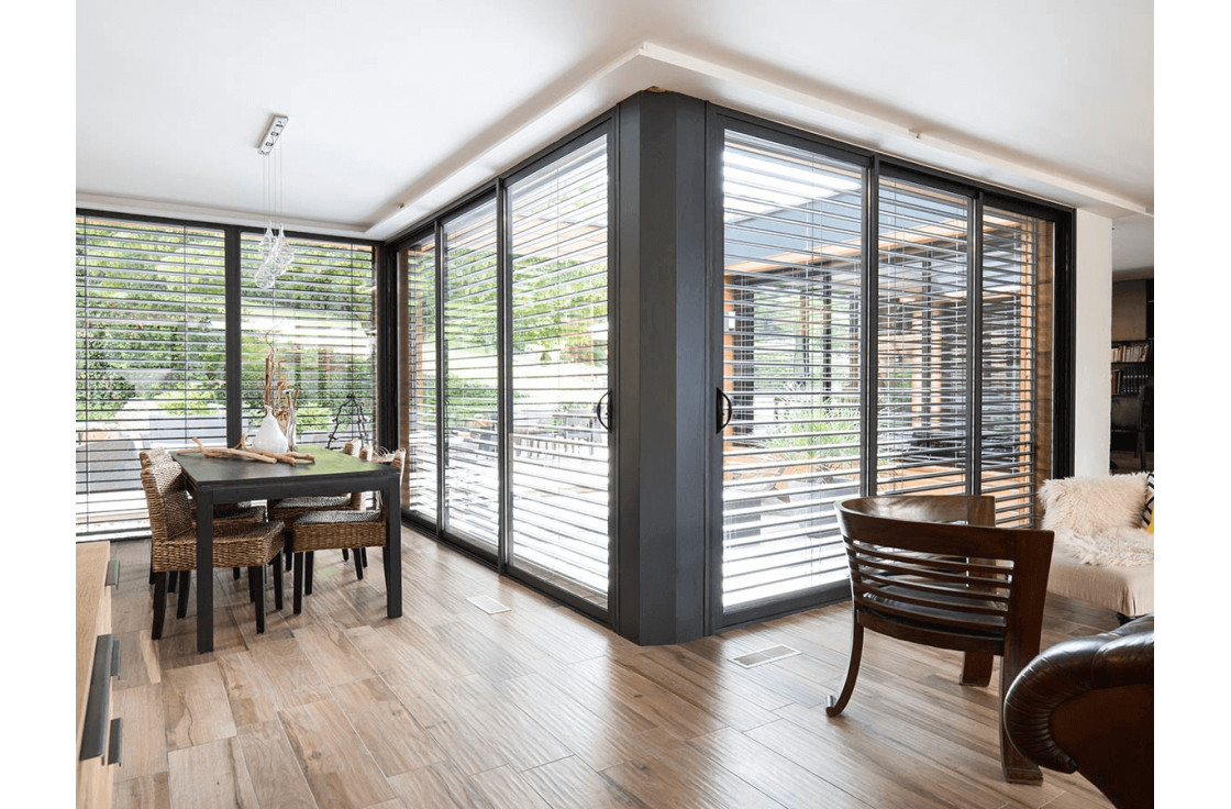 Brise soleil orientable