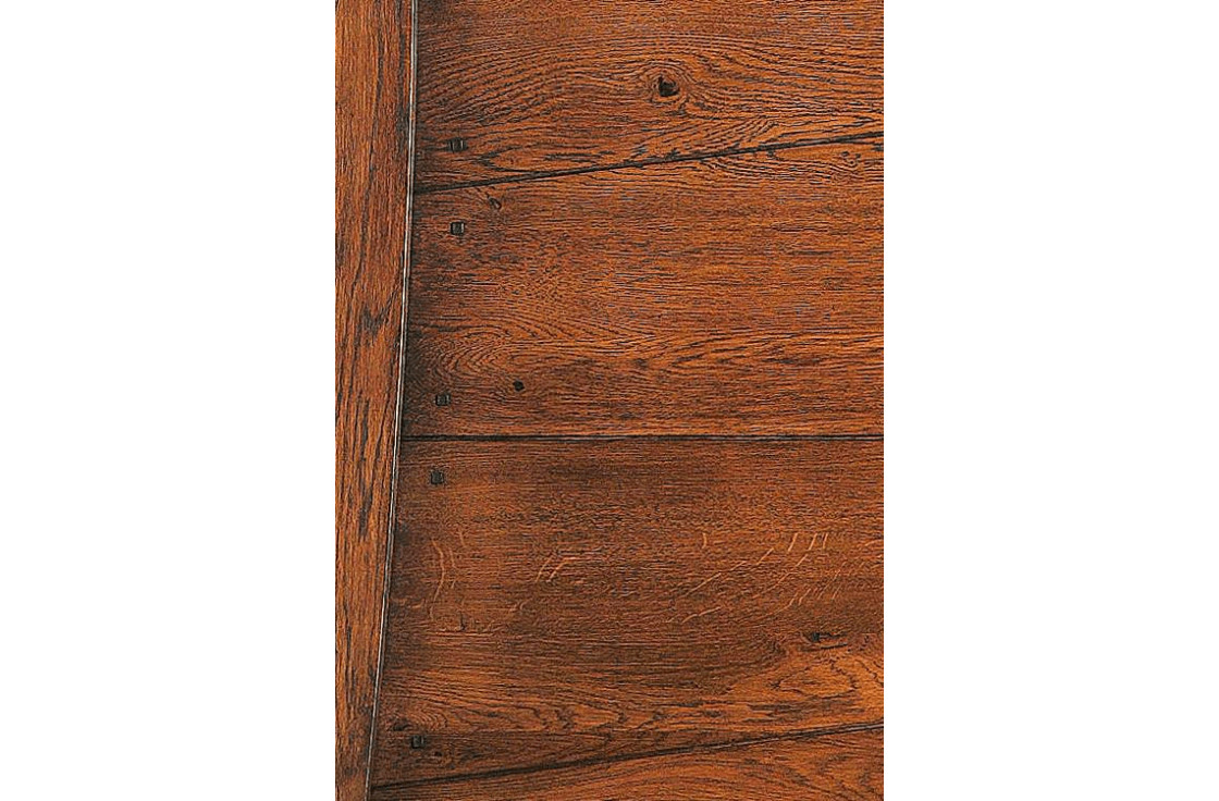 Porte massive au style traditionnel