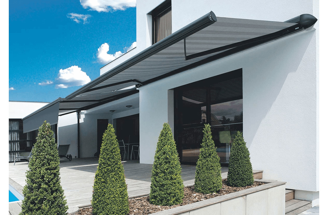 Store banne motorisé coffre ogives moderne