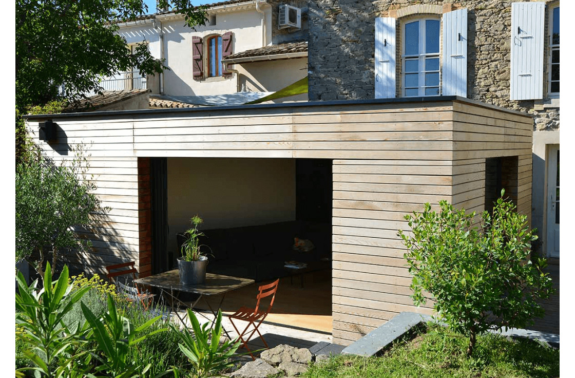Baie vitrée aluminium à galandage