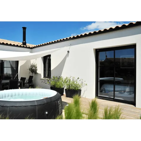 Baie vitrée aluminium noire