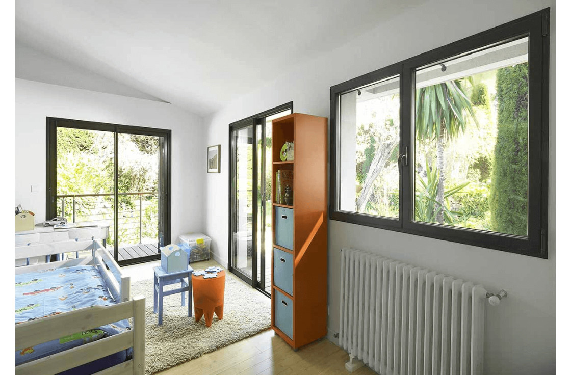 fenêtre aluminium gris anthracite