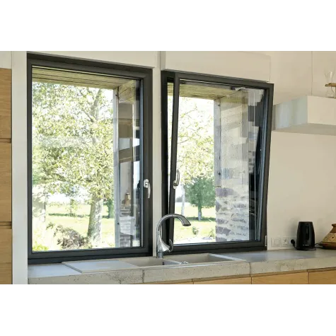 Fenêtre aluminium oscillo-battant
