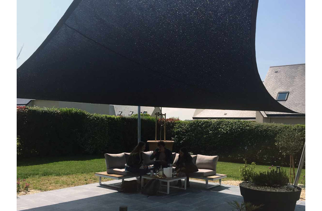 Voile d’ombrage sur-mesure