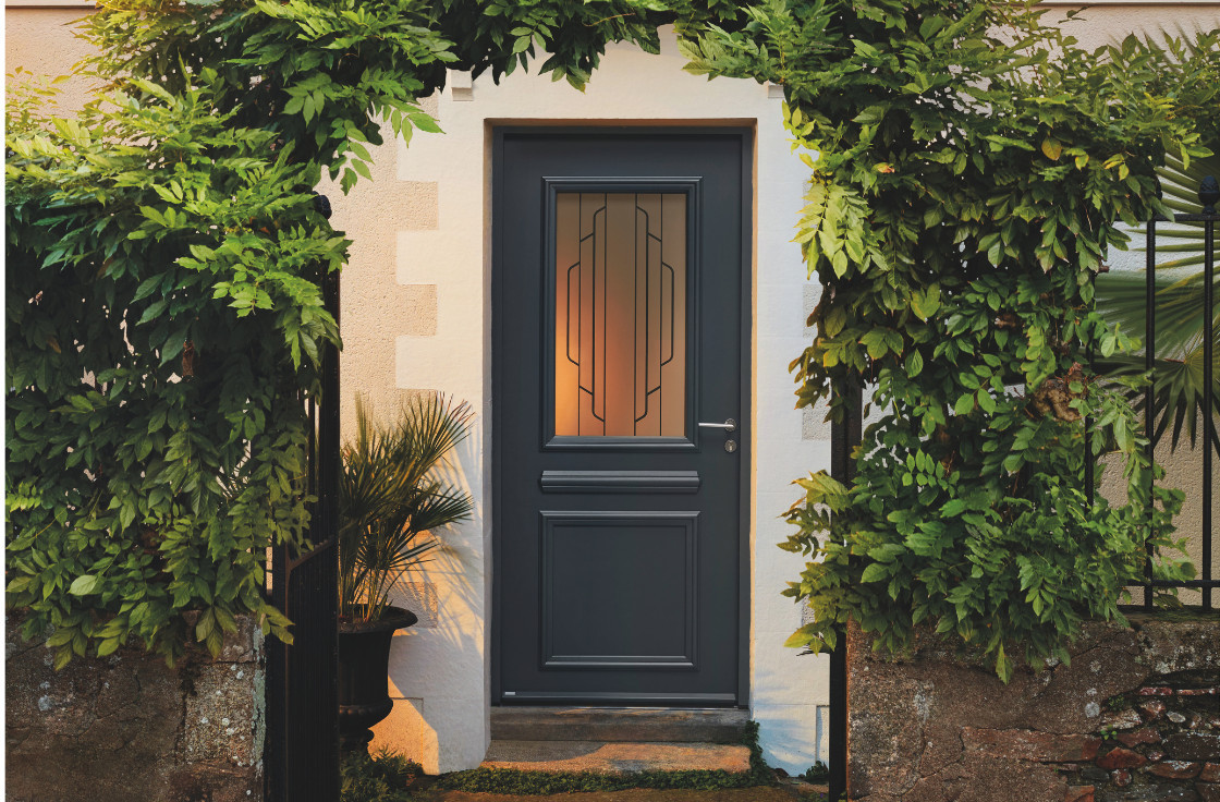 Porte d'entrée acier traditionnelle avec vitrage Art Déco