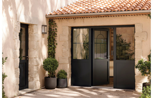 Porte d'entrée aluminium avec vitrage style atelier
