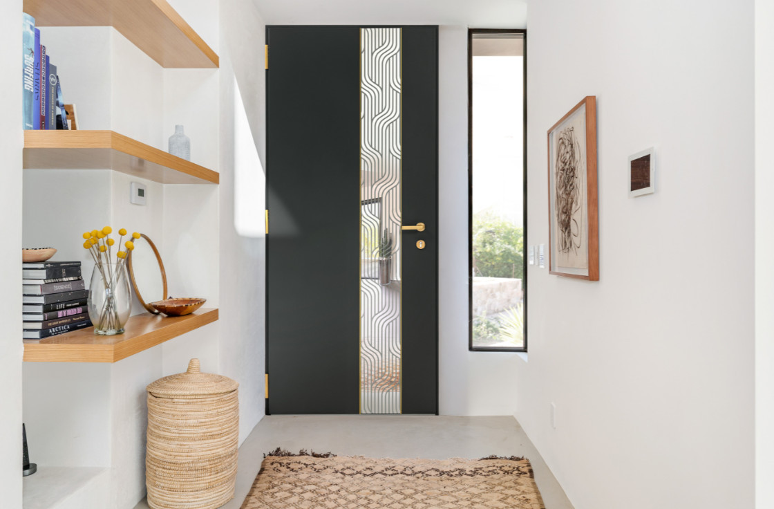 Porte d'entrée aluminium avec décor sculpté 3D