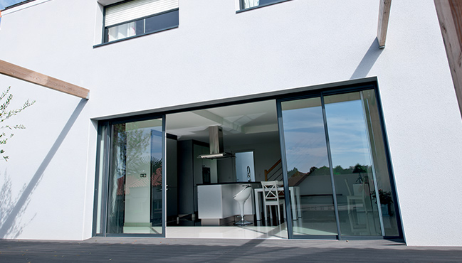Améliorer l'image de la maison avec des fenêtres aluminium