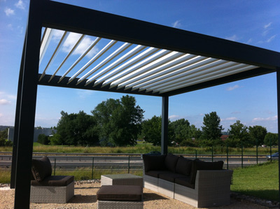 Lames ouvertes pergola lames orientables