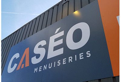 Magasin de menuiseries extérieures et intérieures sur mesure aux Mureaux