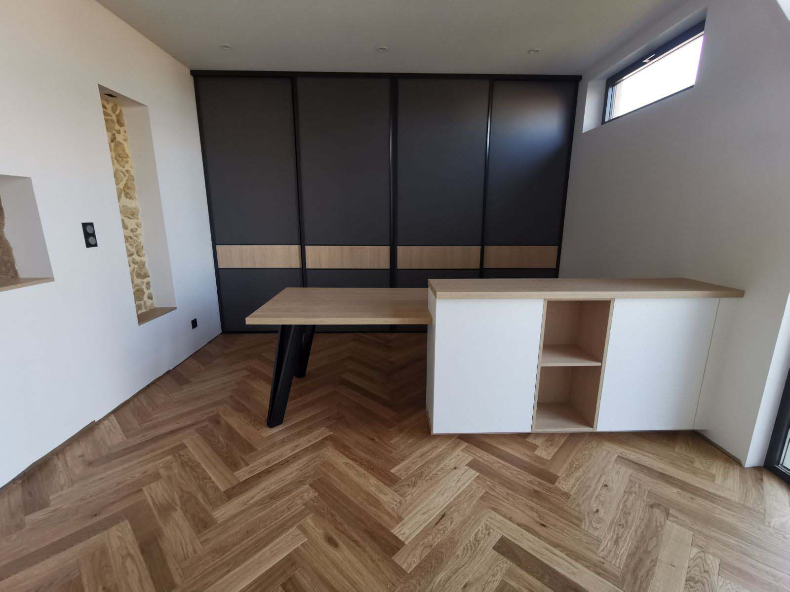 Bureau sur mesure et rangements intégrés à Auch (32)