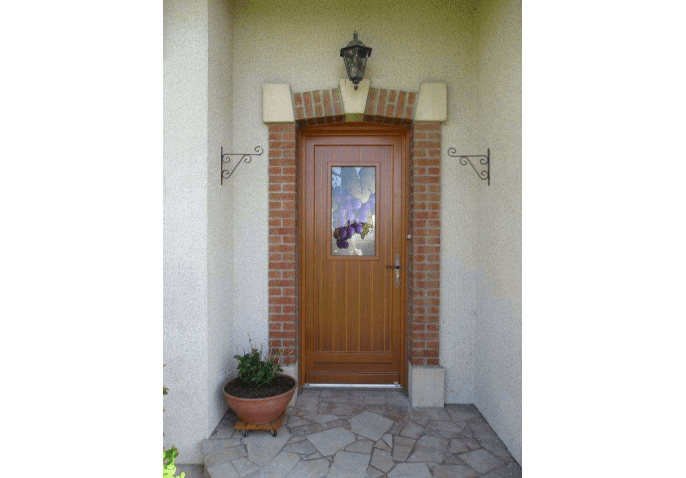 Chantier porte d'entrée en bois avec vitrage décoratif à proximité de Châlons (51)