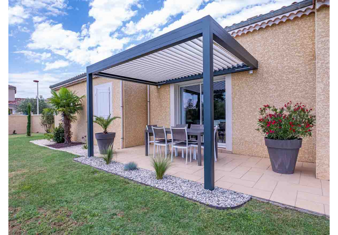 Réalisation pergola bioclimatique à Beaumont les Valence