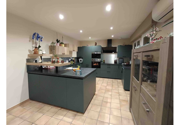 cuisine-equipee-sur-mesure-par-caseo-trith-saint-leger