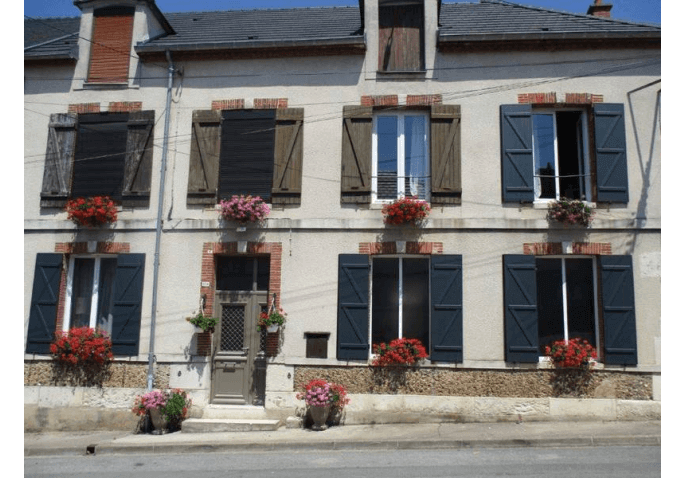 Porte d'entrée et volets battants aluminium à Châlons