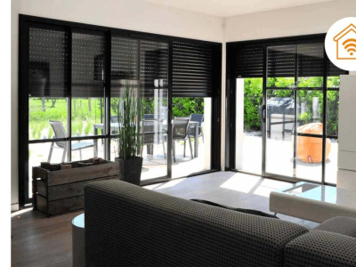 Sécuriser sa maison avant les vacances : volets, porte, portail ?